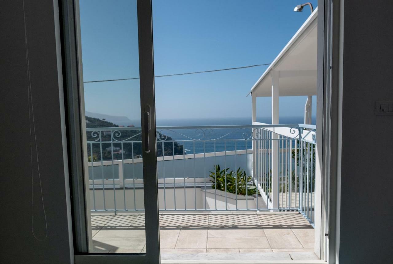 Apartamento Casa Italia Massa Lubrense Exterior foto